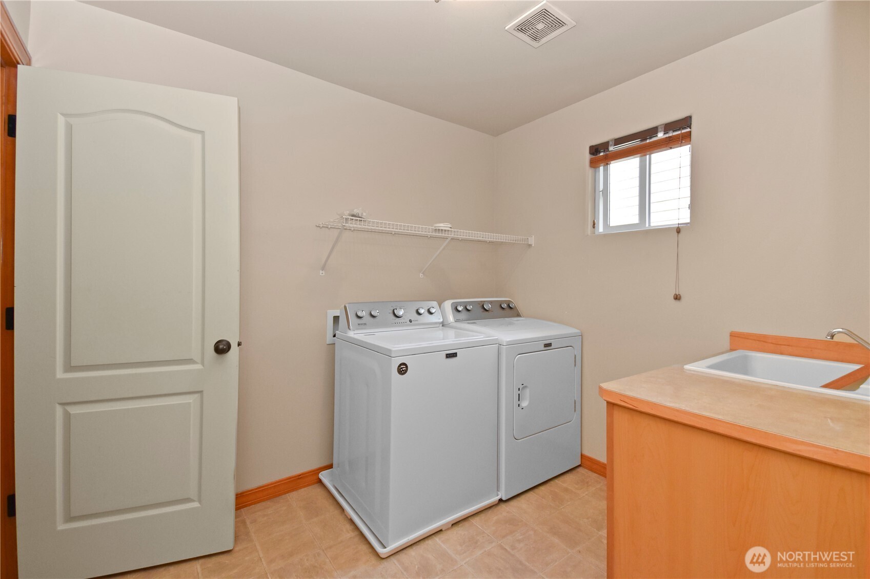 11709 1st Place Property Photo 37