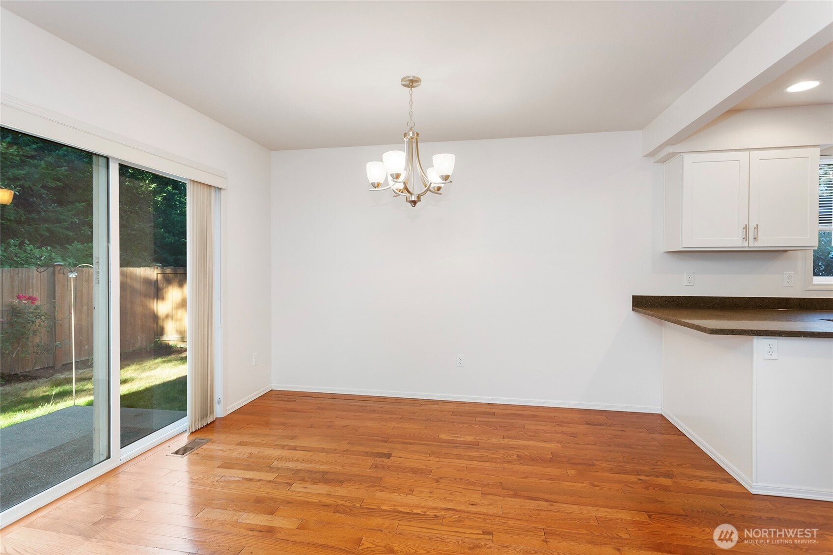 6505 206th Place B Property Photo 11
