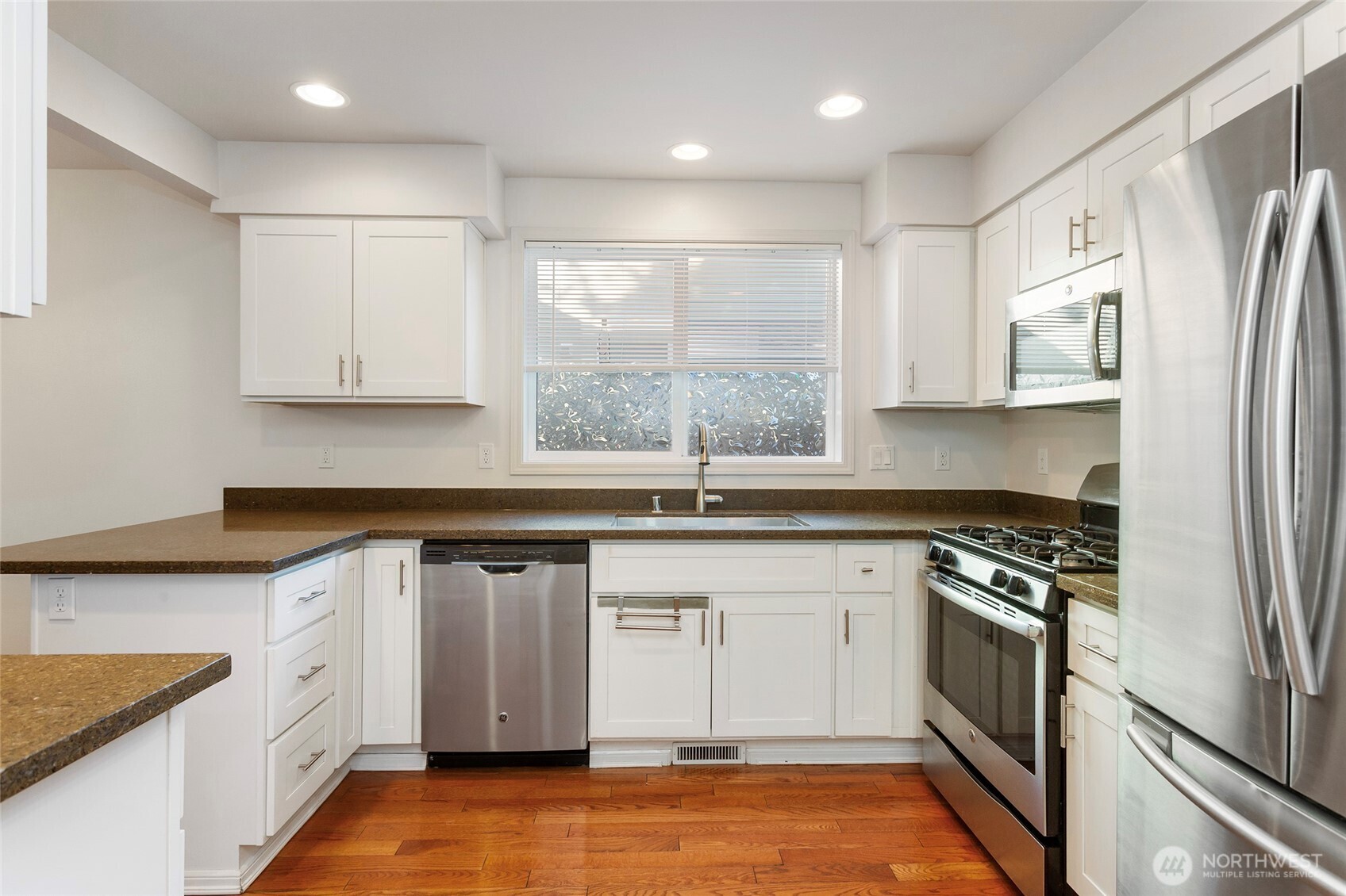 6505 206th Place B Property Photo 16