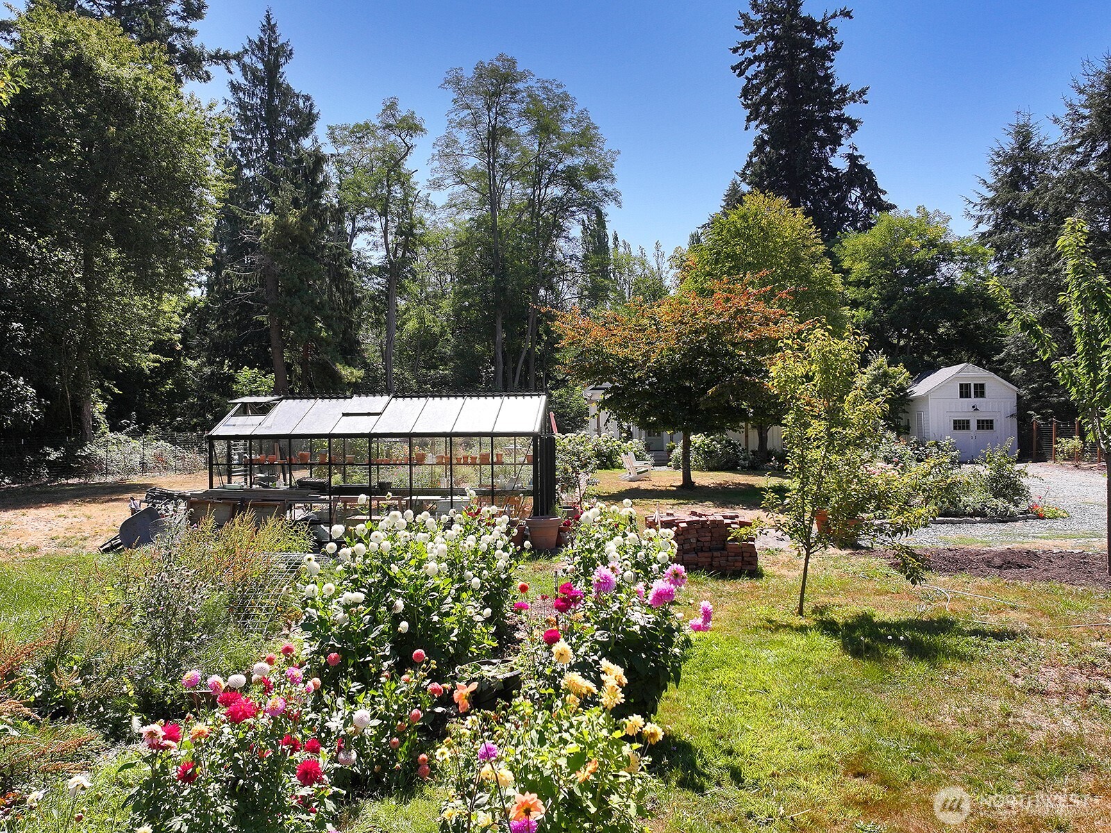 847 Saratoga Road Property Photo 33