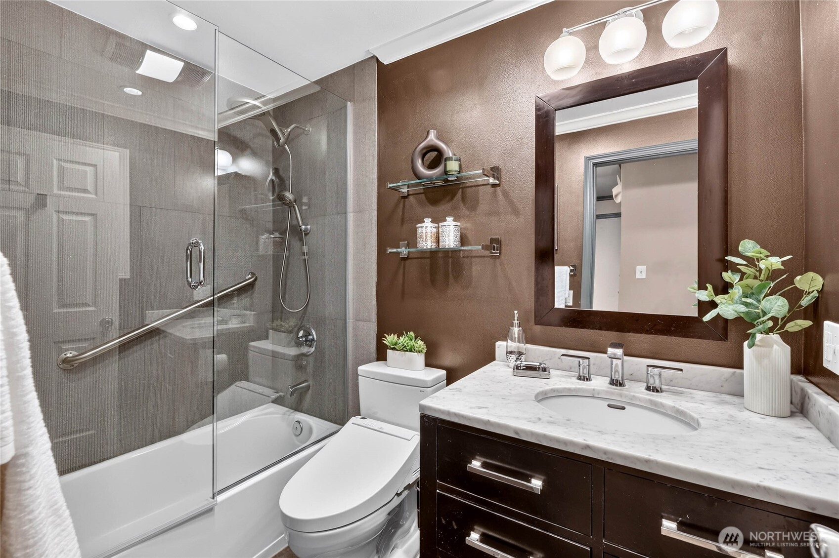 1616 41st Avenue 305 Property Photo 18