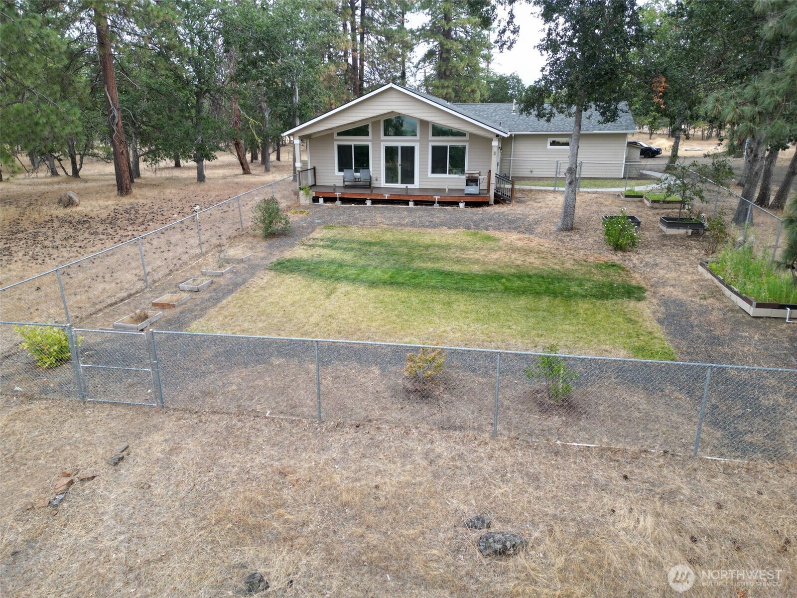 80 Sara View Drive Property Photo 1