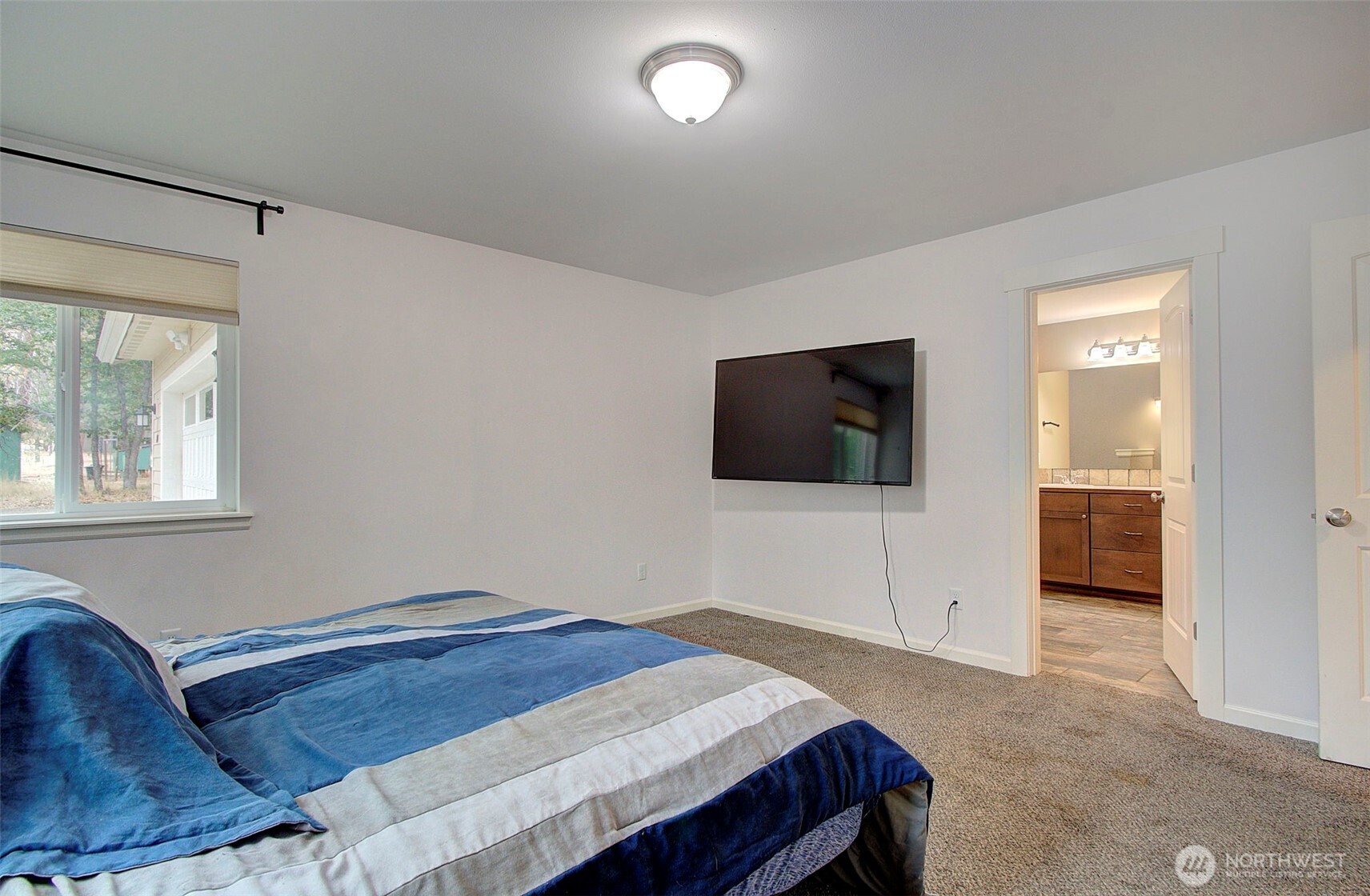 80 Sara View Drive Property Photo 15