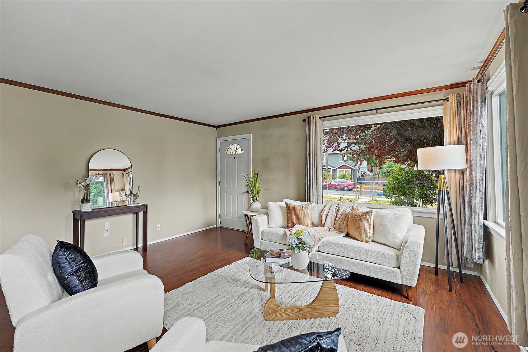 8816 A Street Property Photo 3