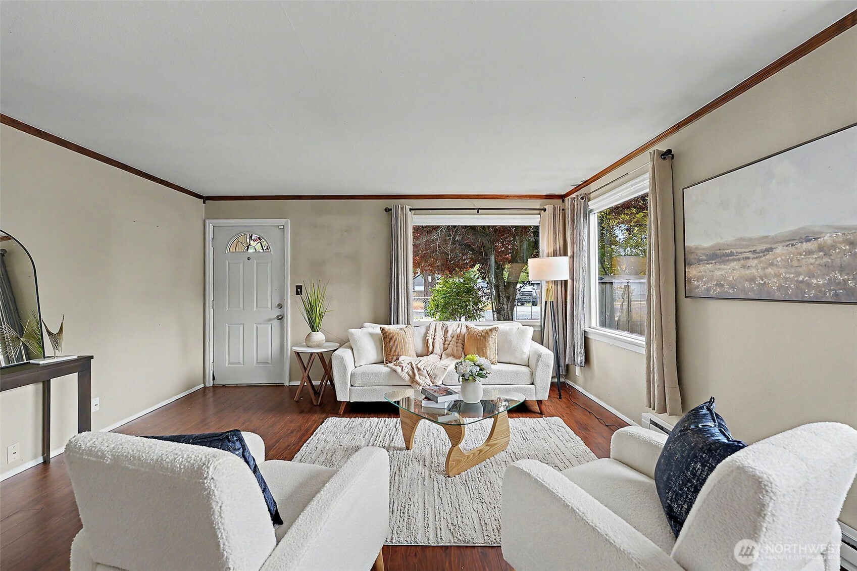 8816 A Street Property Photo 4