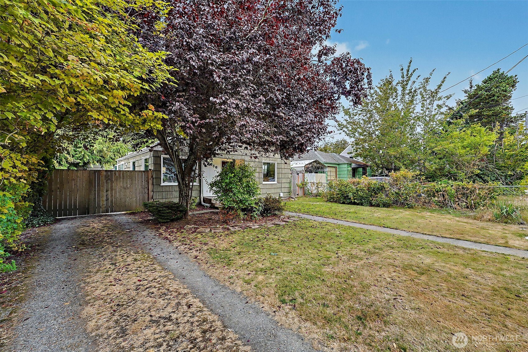 8816 A Street Property Photo 17