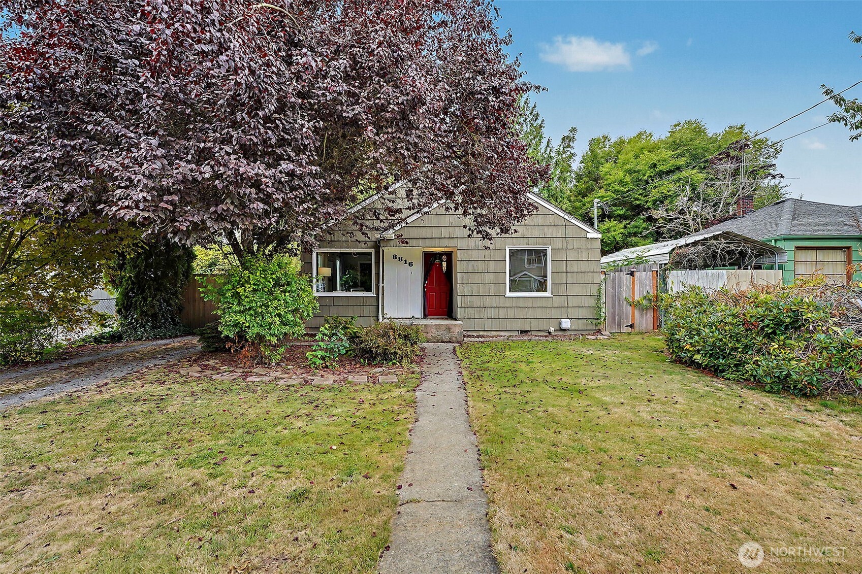 8816 A Street Property Photo 19