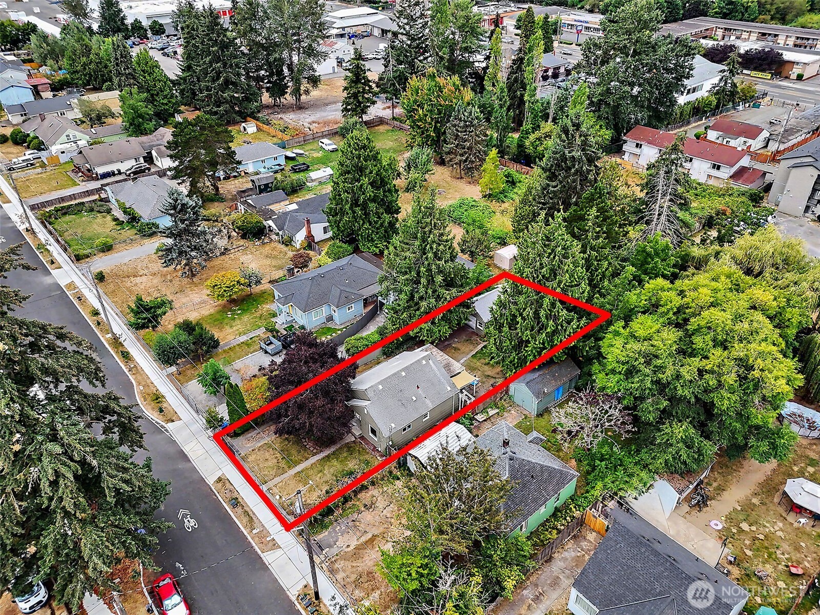 8816 A Street Property Photo 24