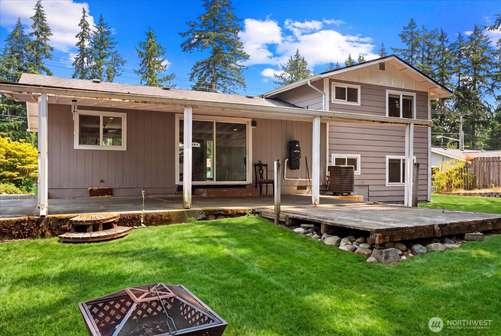 12808 Military Road Property Photo 21