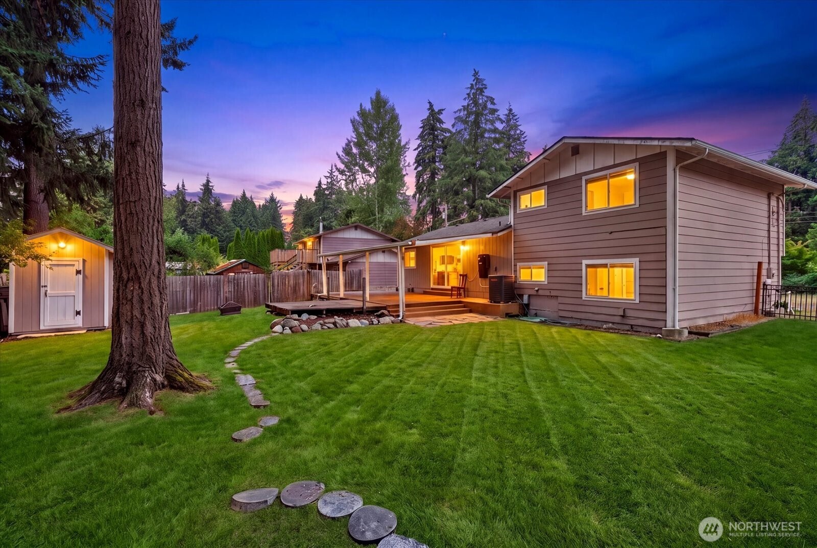 12808 Military Road Property Photo 27