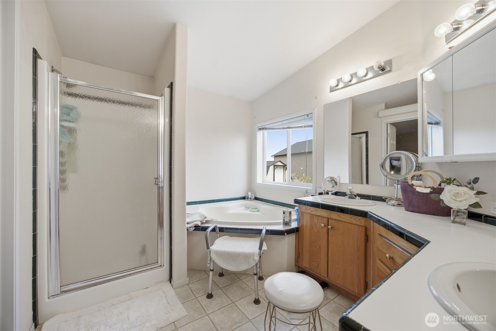 380 E Pole Road 6 Property Photo 24