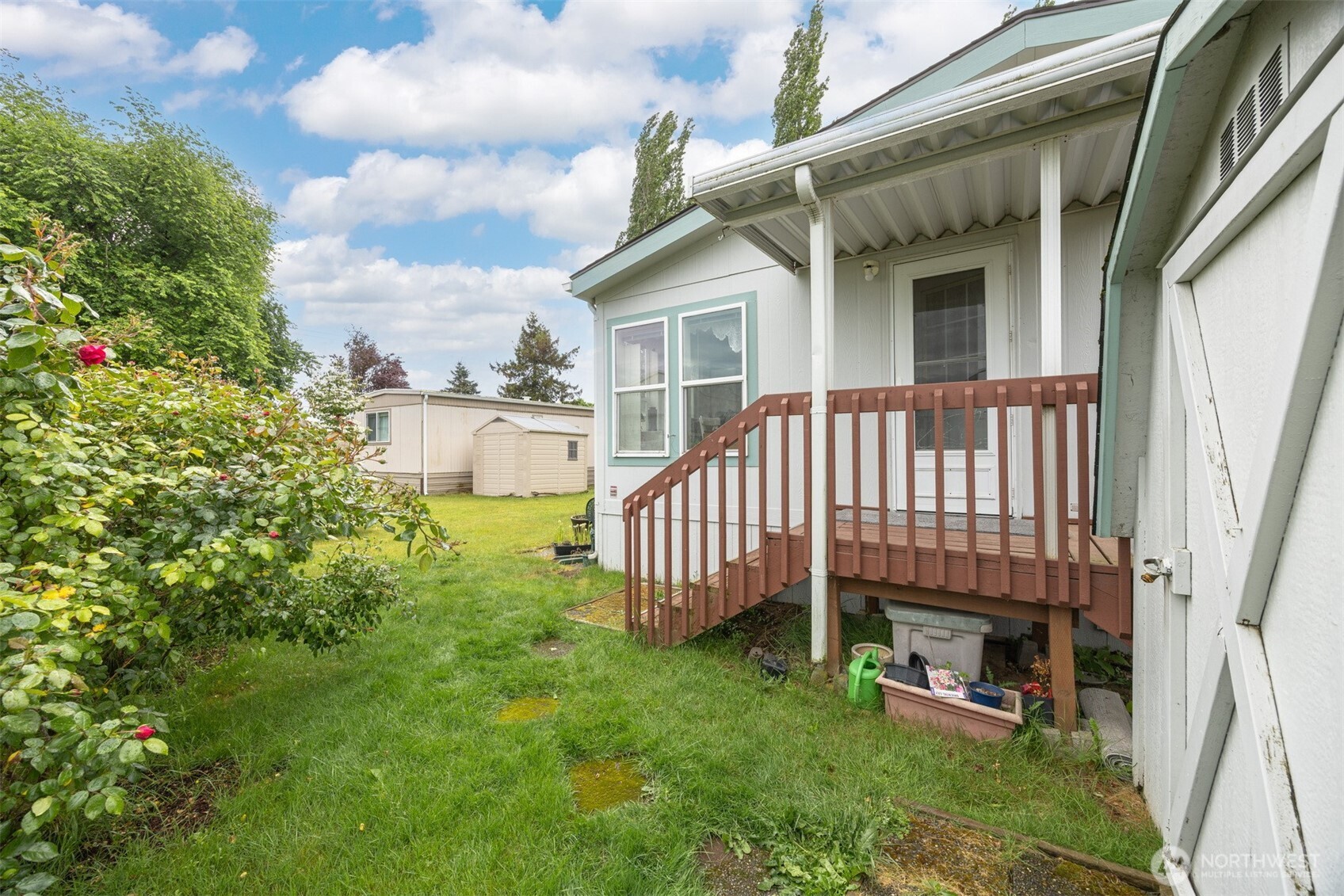 380 E Pole Road 6 Property Photo 33