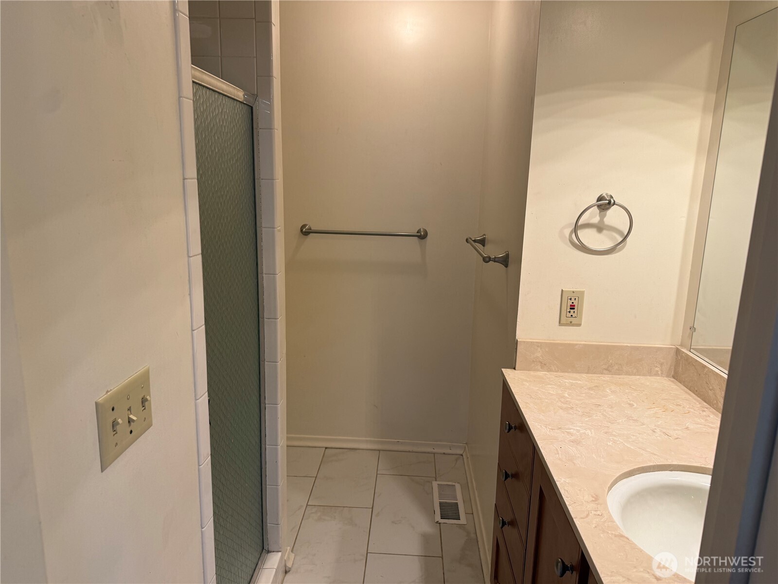 17421 Ne 11th Street Property Photo 25