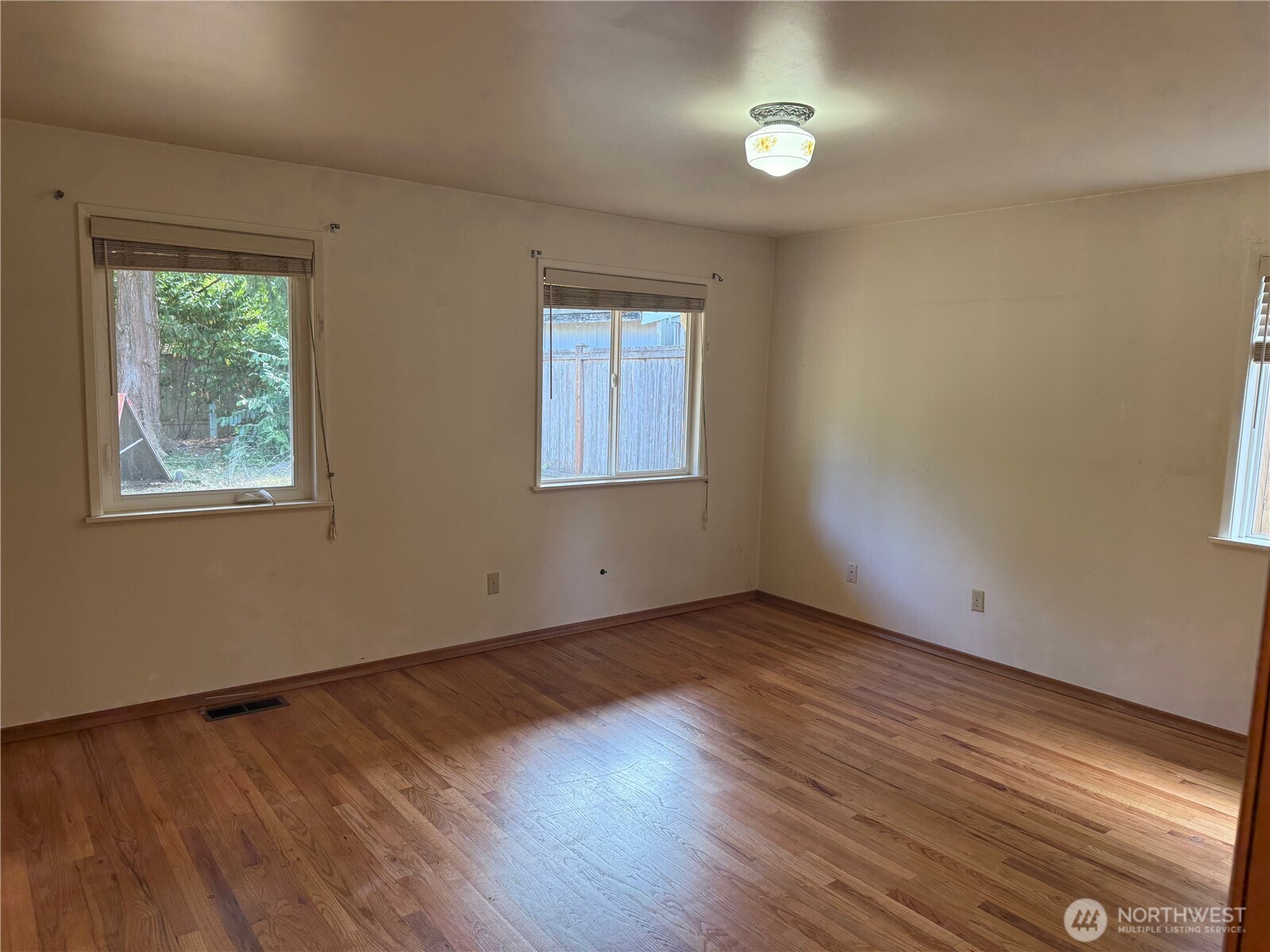 17421 Ne 11th Street Property Photo 27