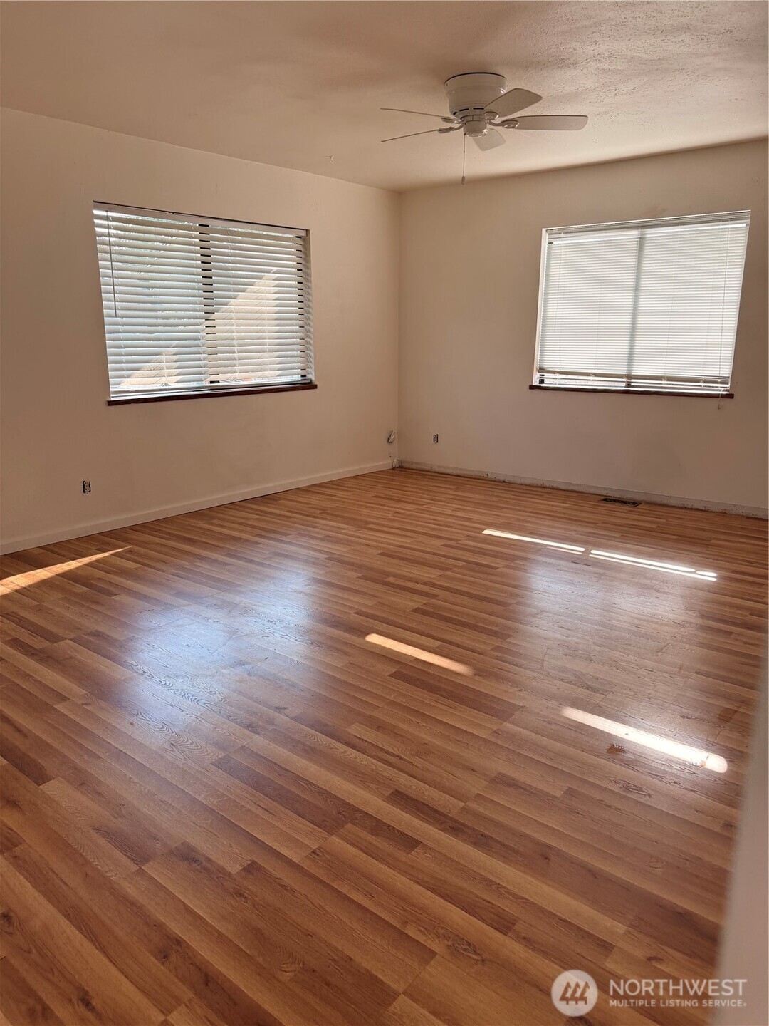 8711 Lawndale Avenue Property Photo 6