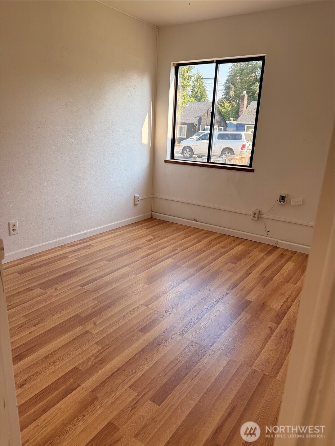 8711 Lawndale Avenue Property Photo 7