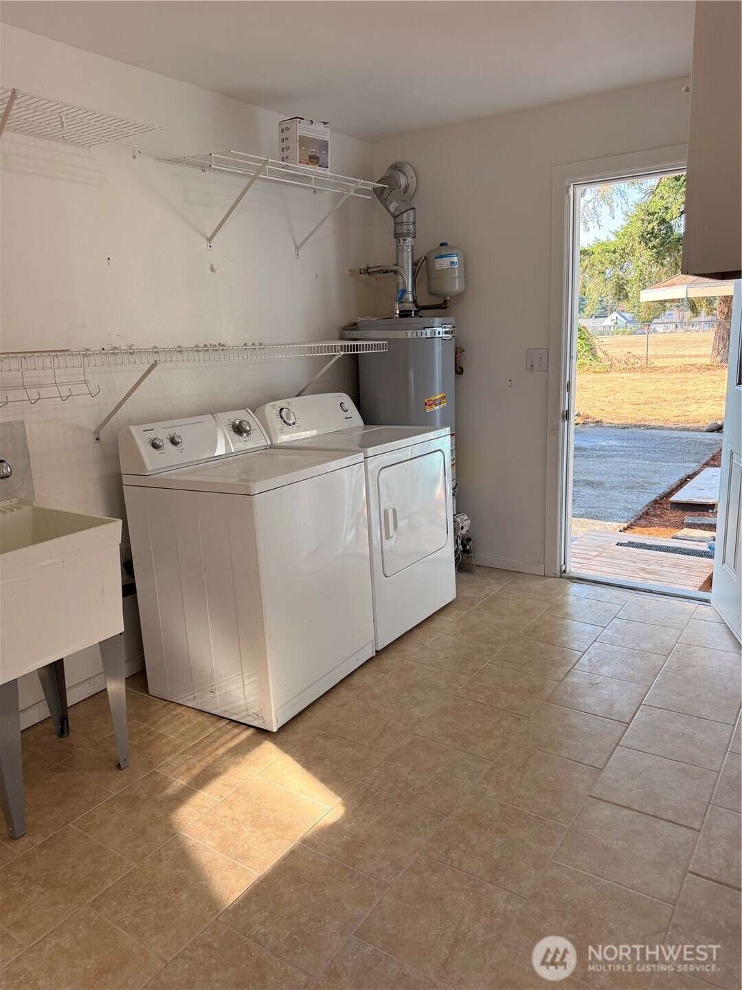8711 Lawndale Avenue Property Photo 11