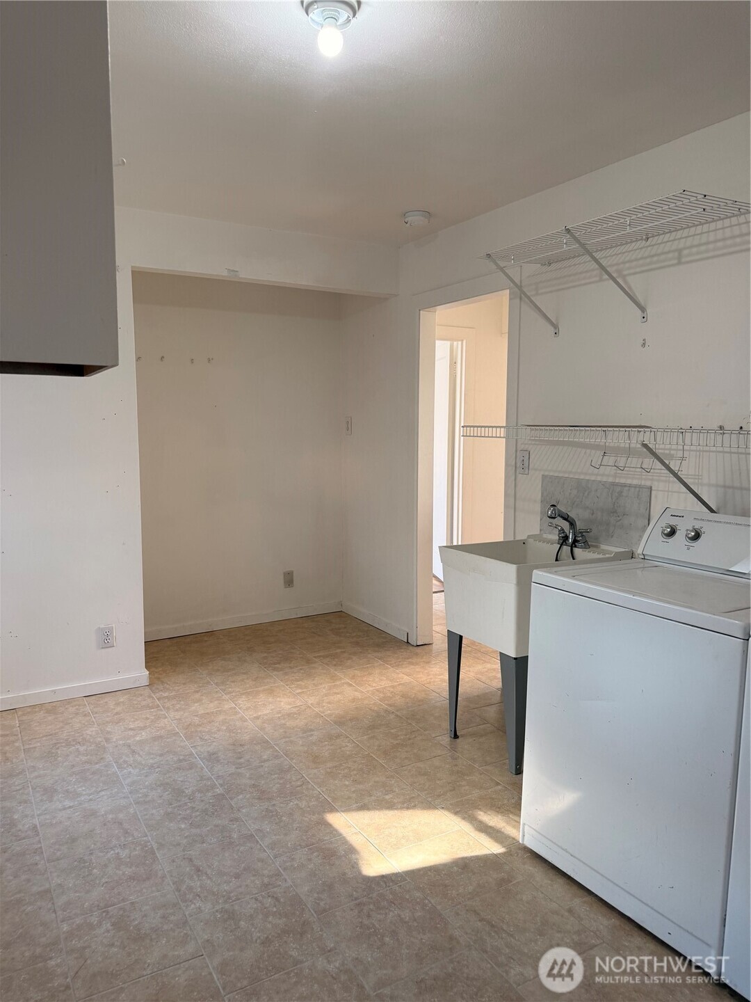 8711 Lawndale Avenue Property Photo 12