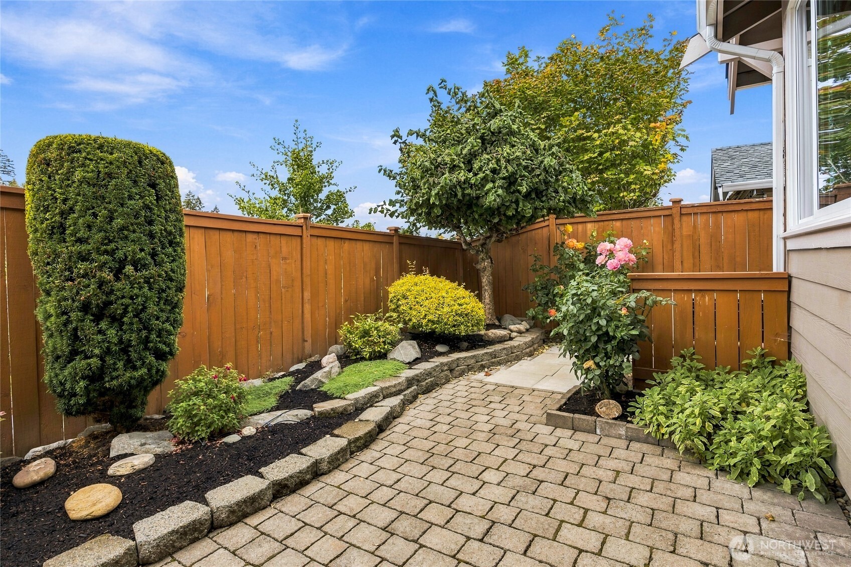 4915 Spokane Court Property Photo 24