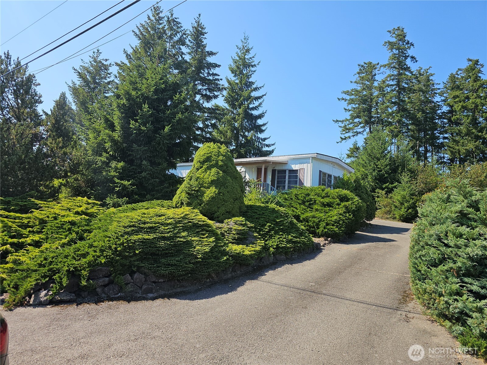 4720 W Davis Road Property Photo 1