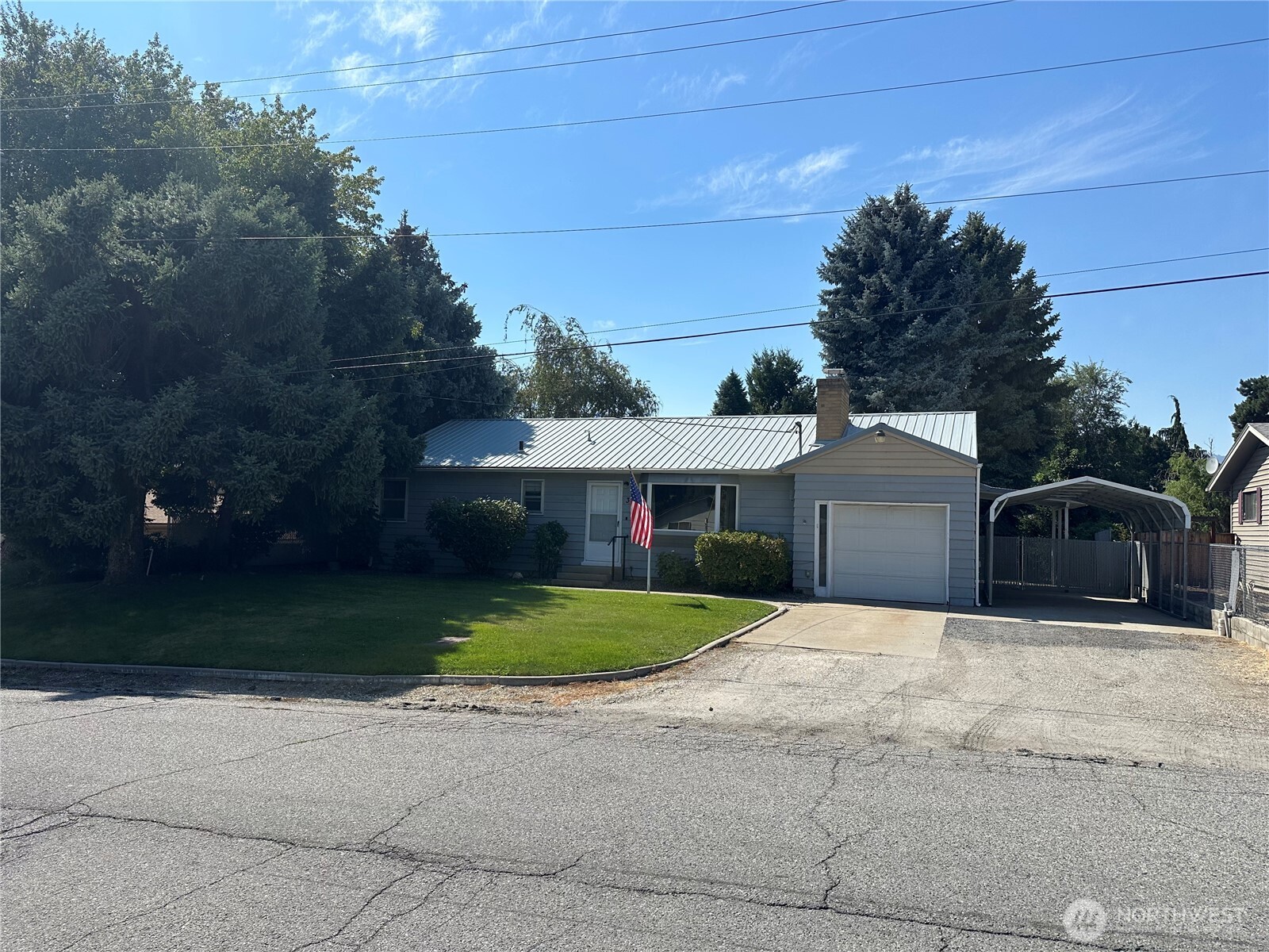 30 S Gilmore Property Photo 1