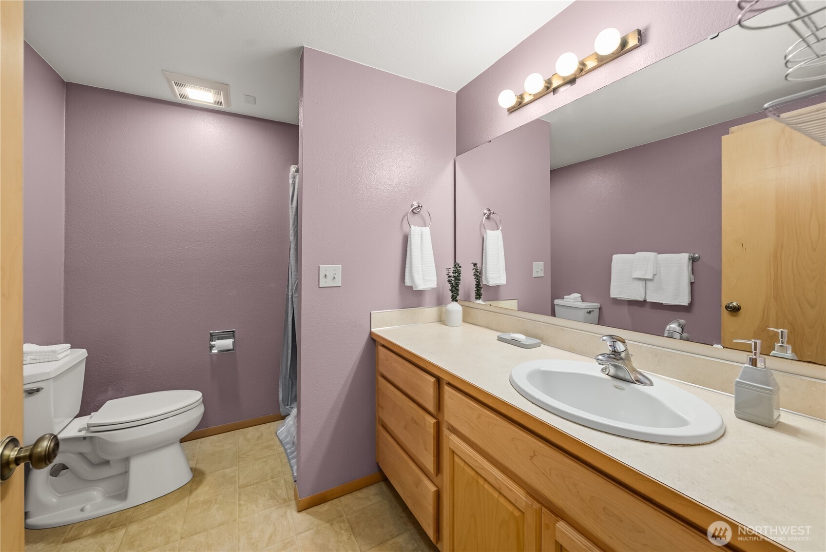 303 Kenyon Street 2a Property Photo 23