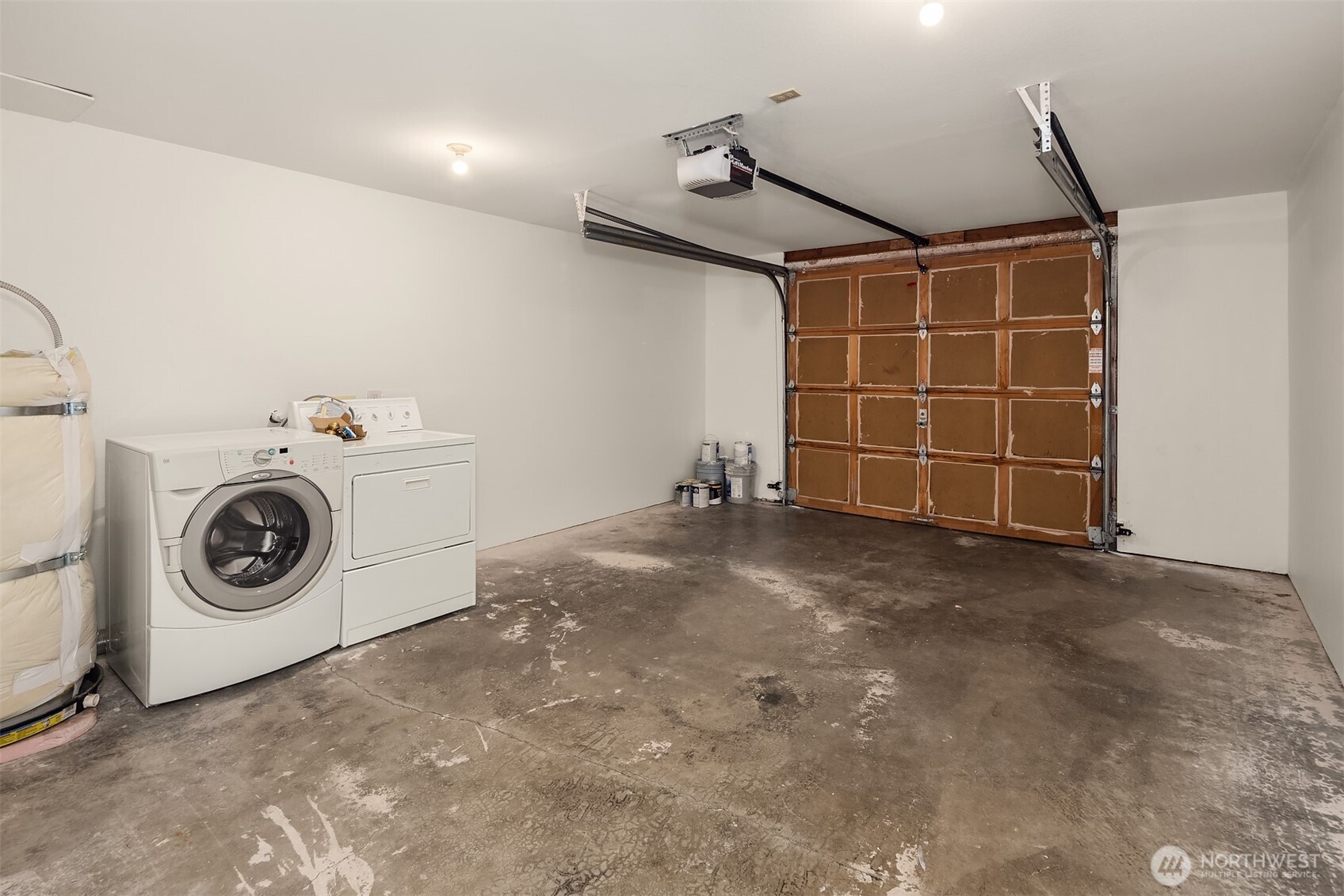 6049 33rd Avenue Property Photo 17