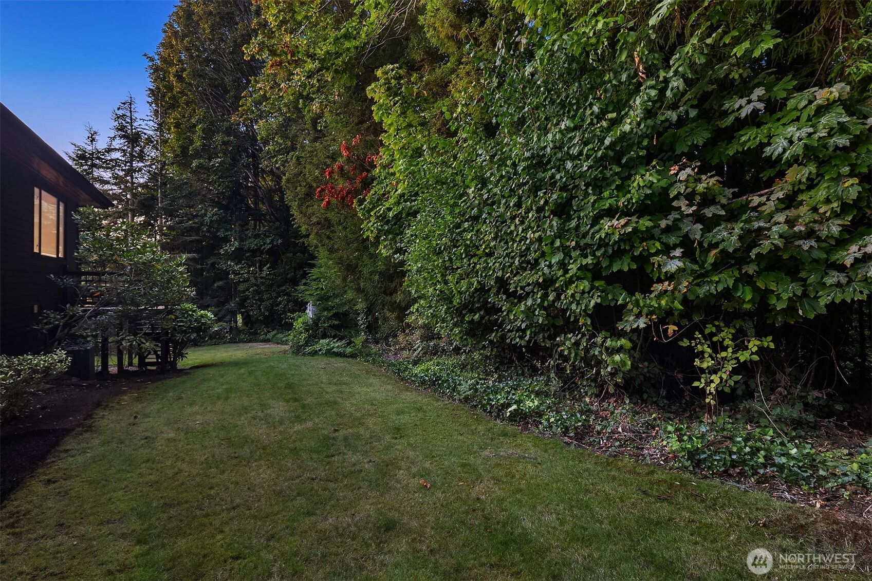 7723 168th Place Property Photo 36