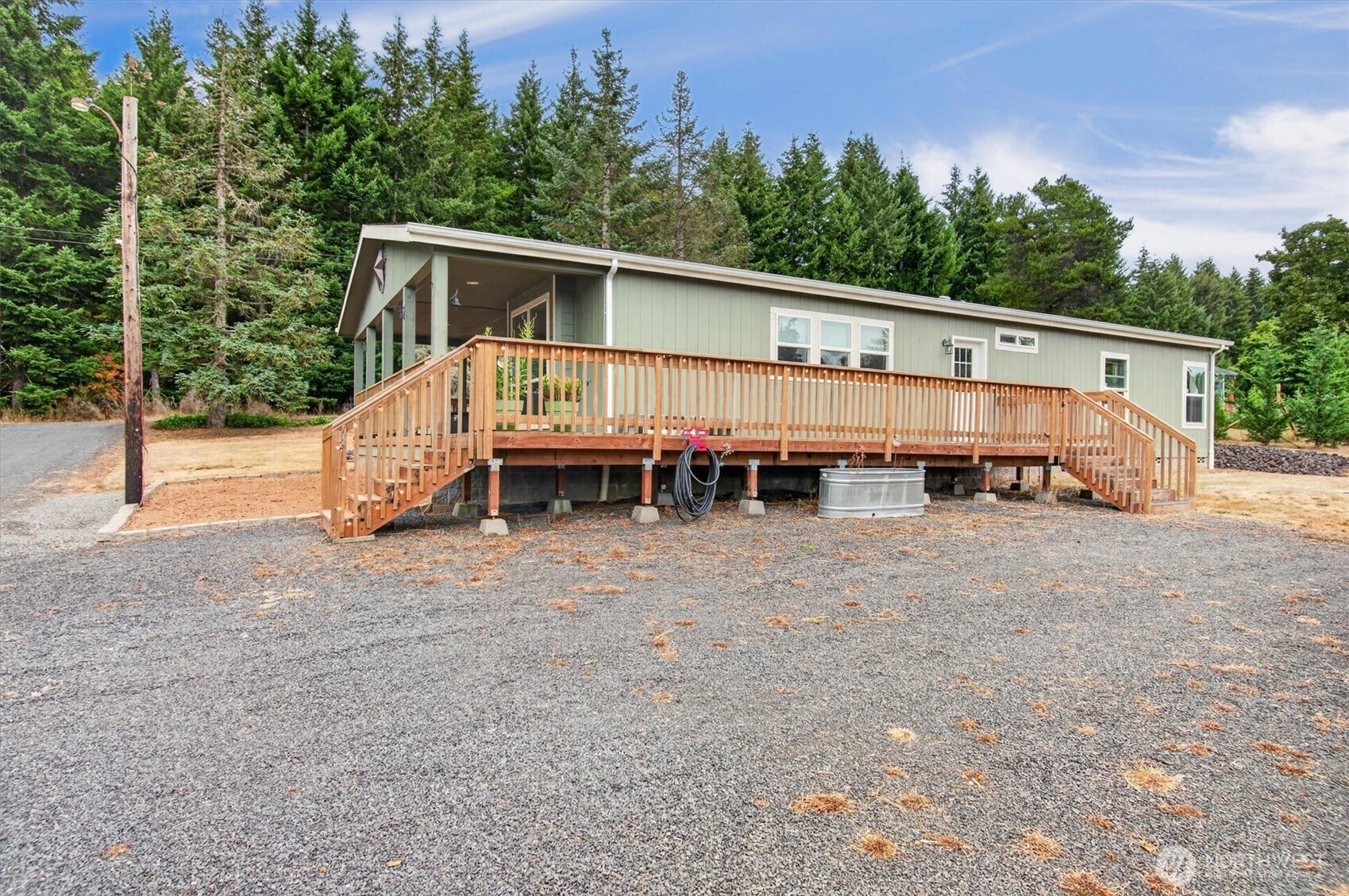 453 Haywire Road Property Photo 3