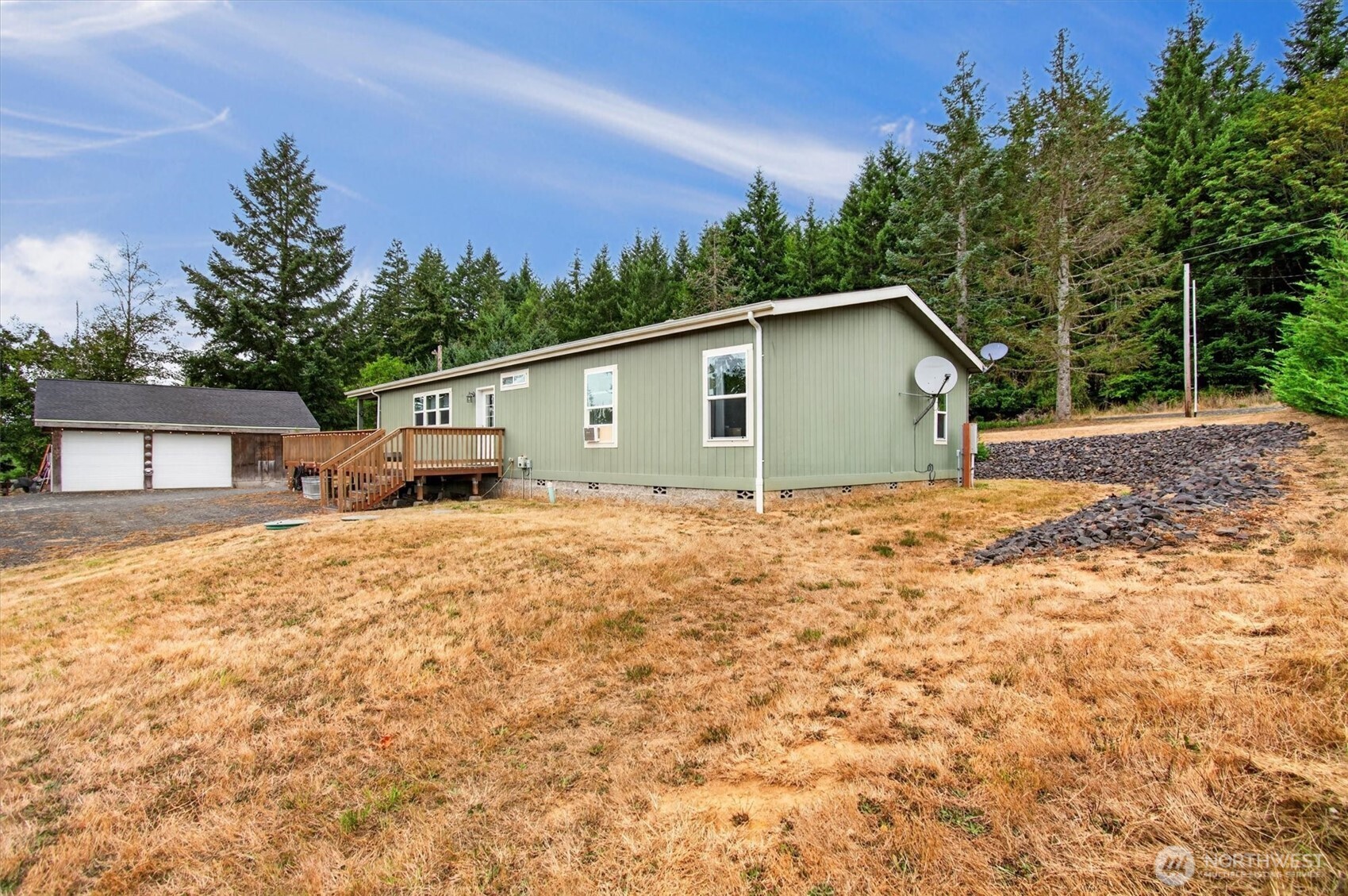 453 Haywire Road Property Photo 31