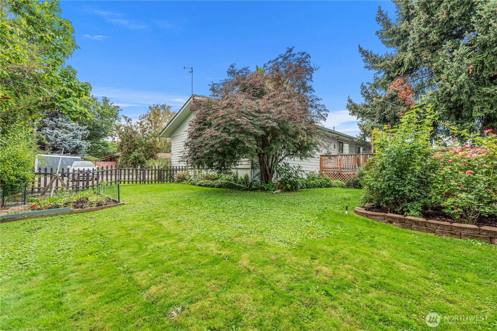 1216 4th Street Property Photo 7