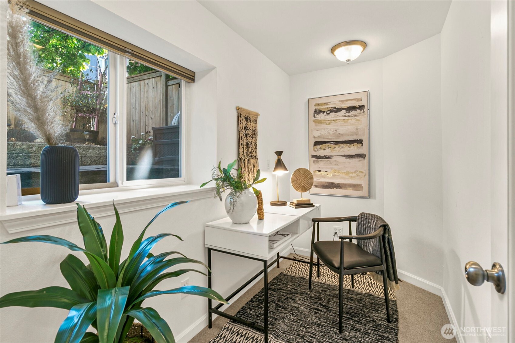 158 15th Avenue B Property Photo 16