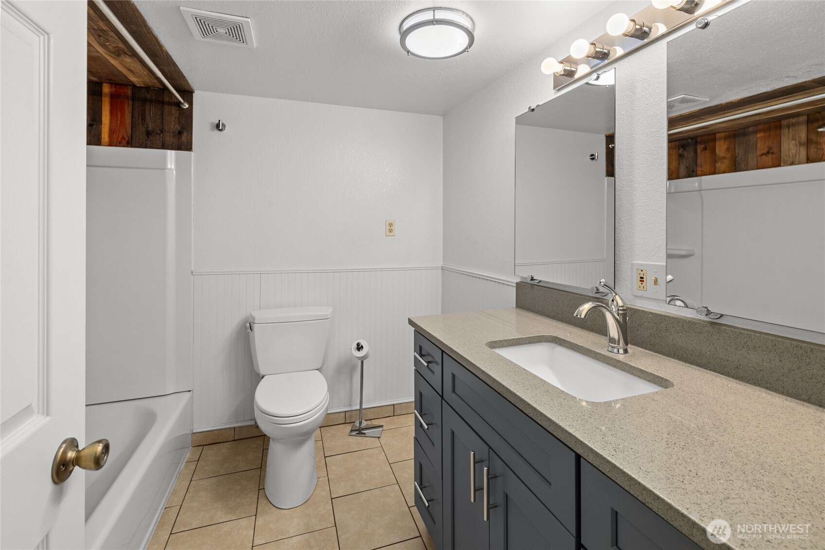 402 S Pearl Street Property Photo 25