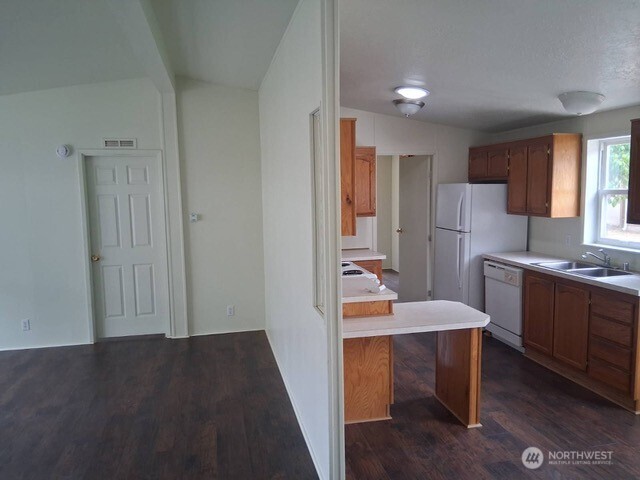915 Union Mills Road 11 Property Photo 4