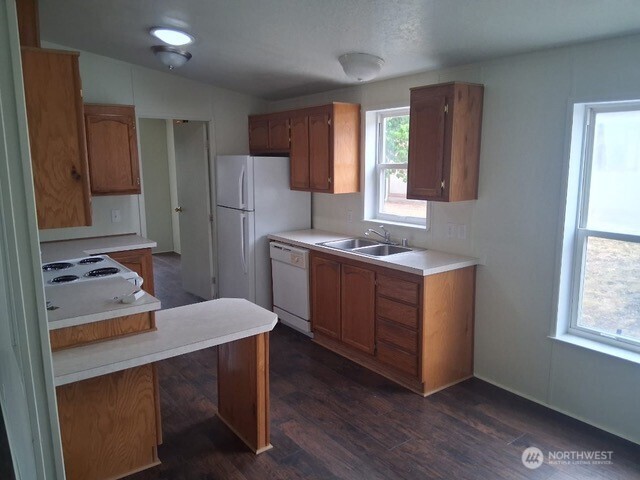 915 Union Mills Road 11 Property Photo 5