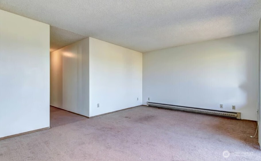 5916 California Avenue Property Photo 10