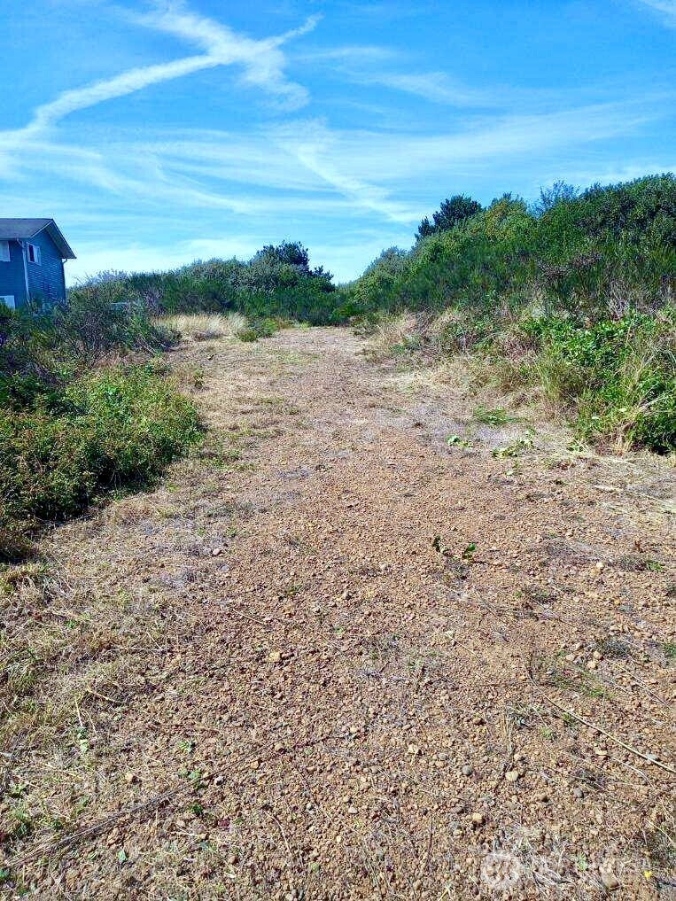 543 Sand Dune Avenue Property Photo 4