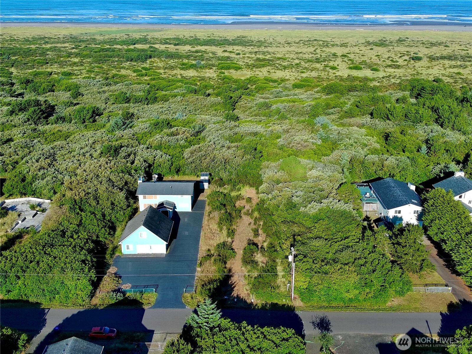 543 Sand Dune Avenue Property Photo 17