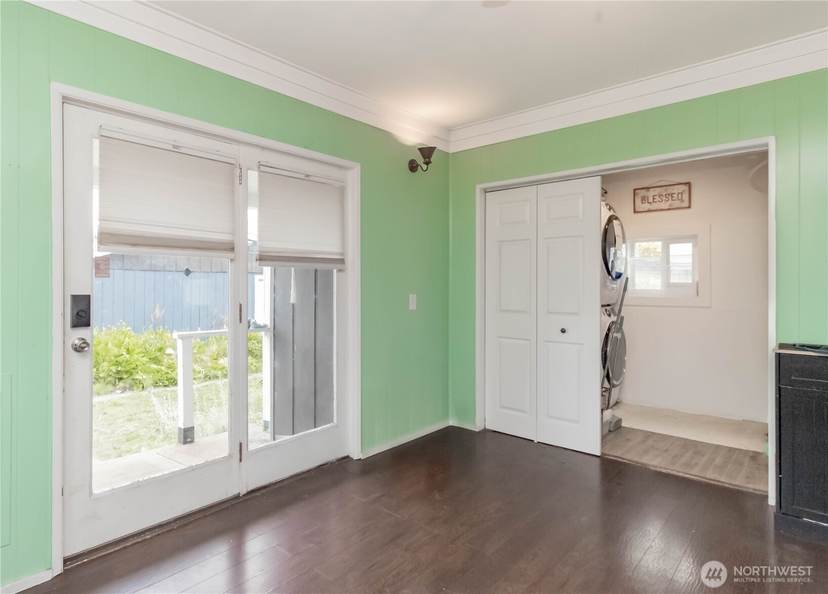 209 E Cowlitz Street Property Photo 13