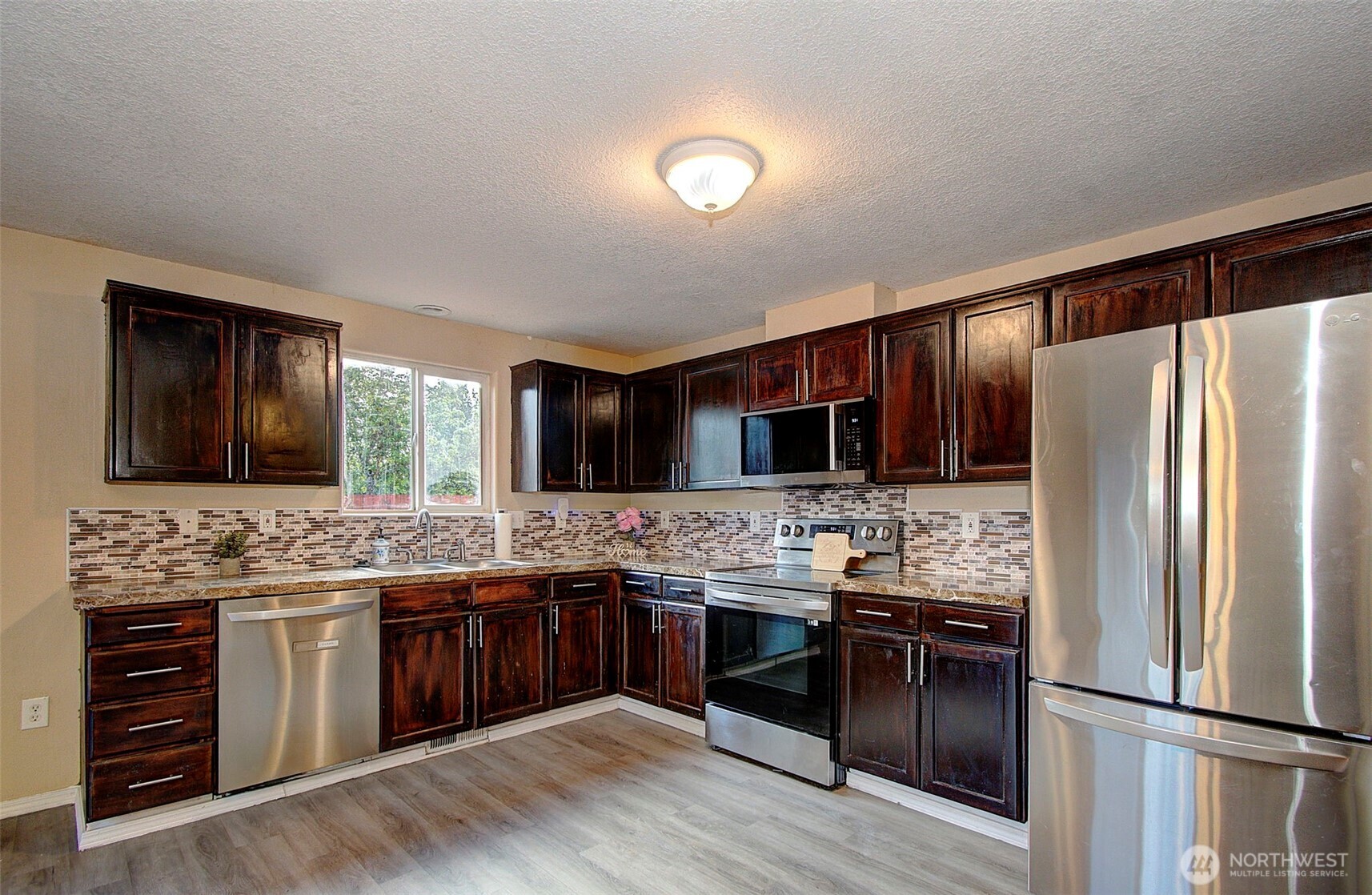 13726 Ne 32nd Circle Property Photo 9
