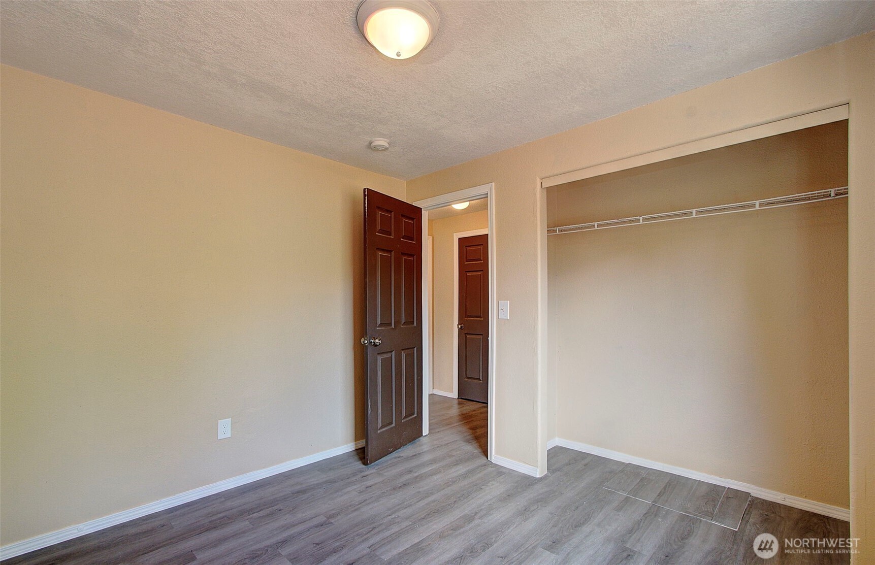 13726 Ne 32nd Circle Property Photo 13