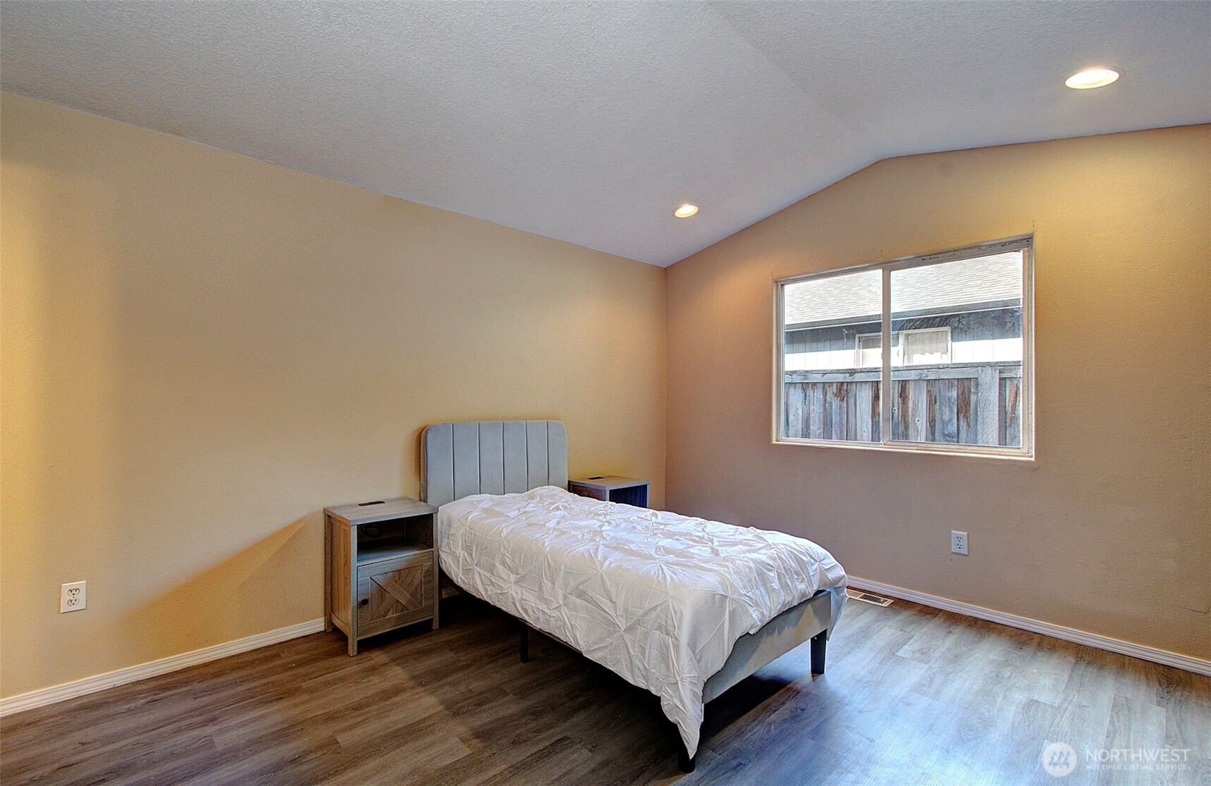 13726 Ne 32nd Circle Property Photo 16
