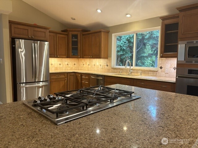 14028 92nd Place Property Photo 5