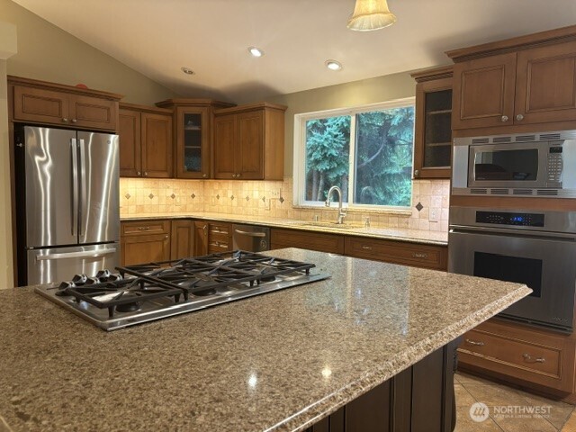 14028 92nd Place Property Photo 6