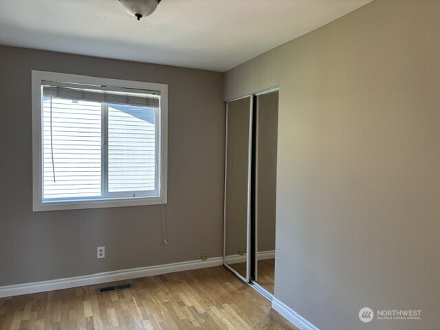 14028 92nd Place Property Photo 11