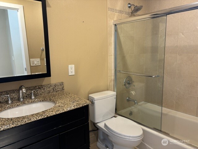14028 92nd Place Property Photo 13