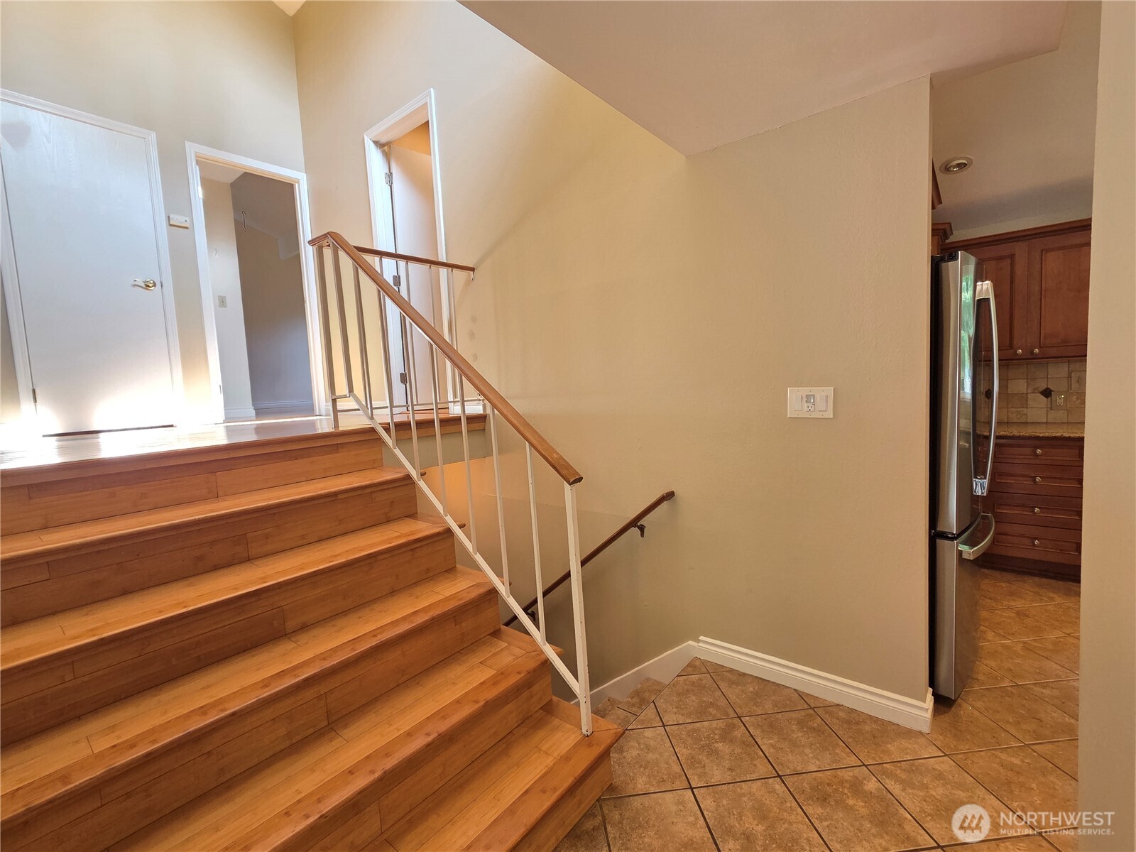 14028 92nd Place Property Photo 13