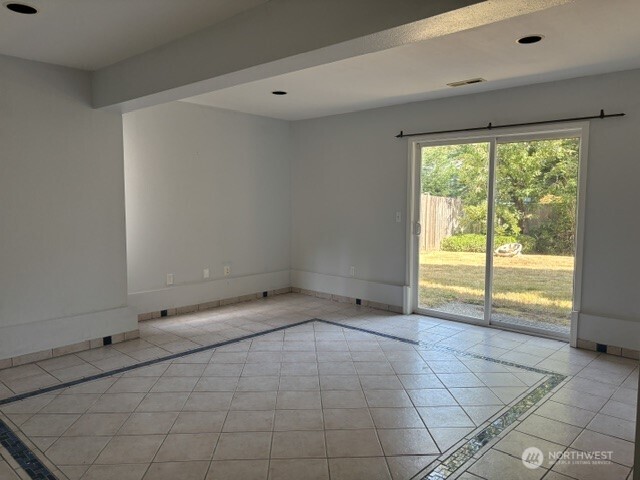14028 92nd Place Property Photo 14