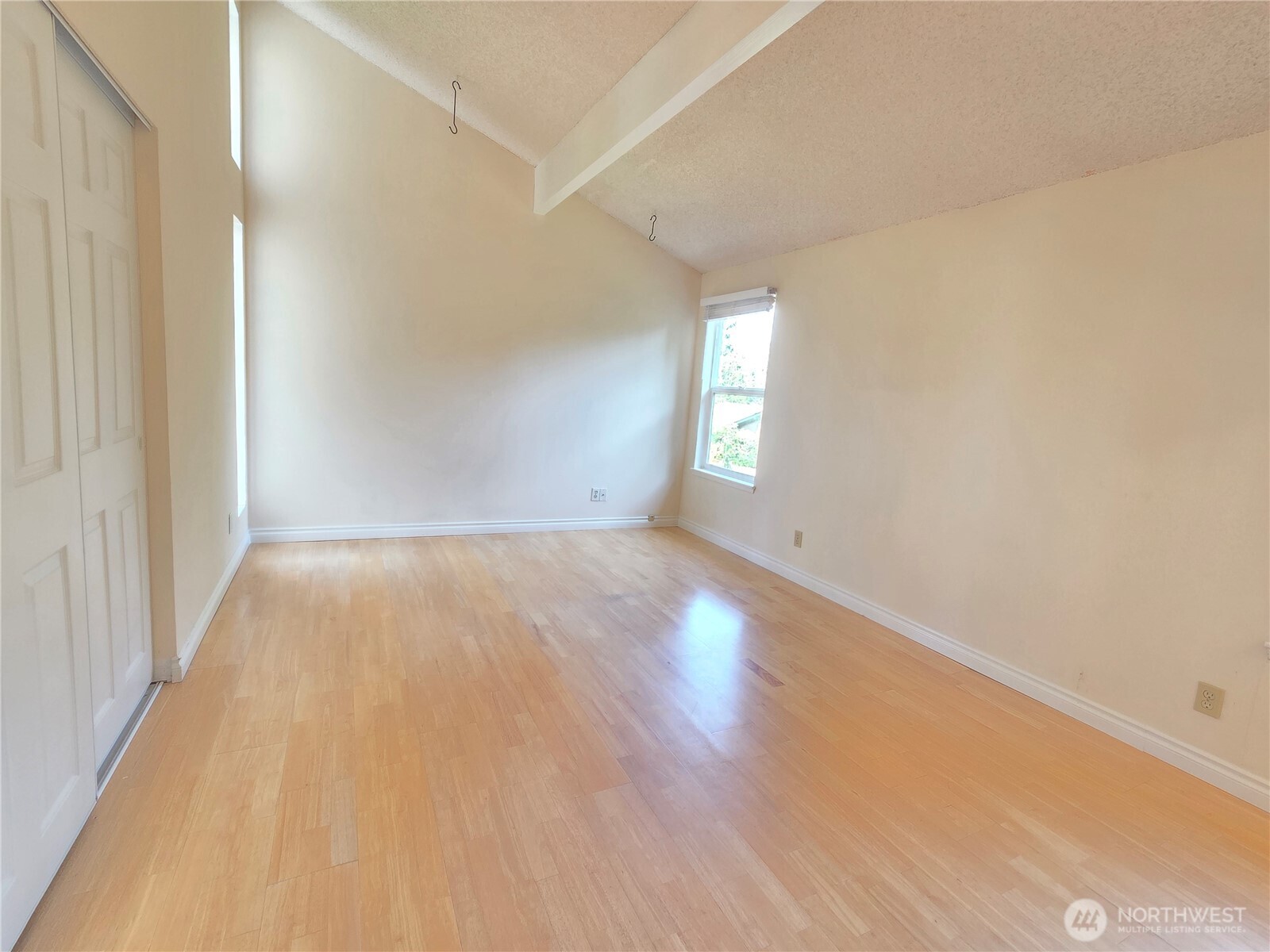 14028 92nd Place Property Photo 14