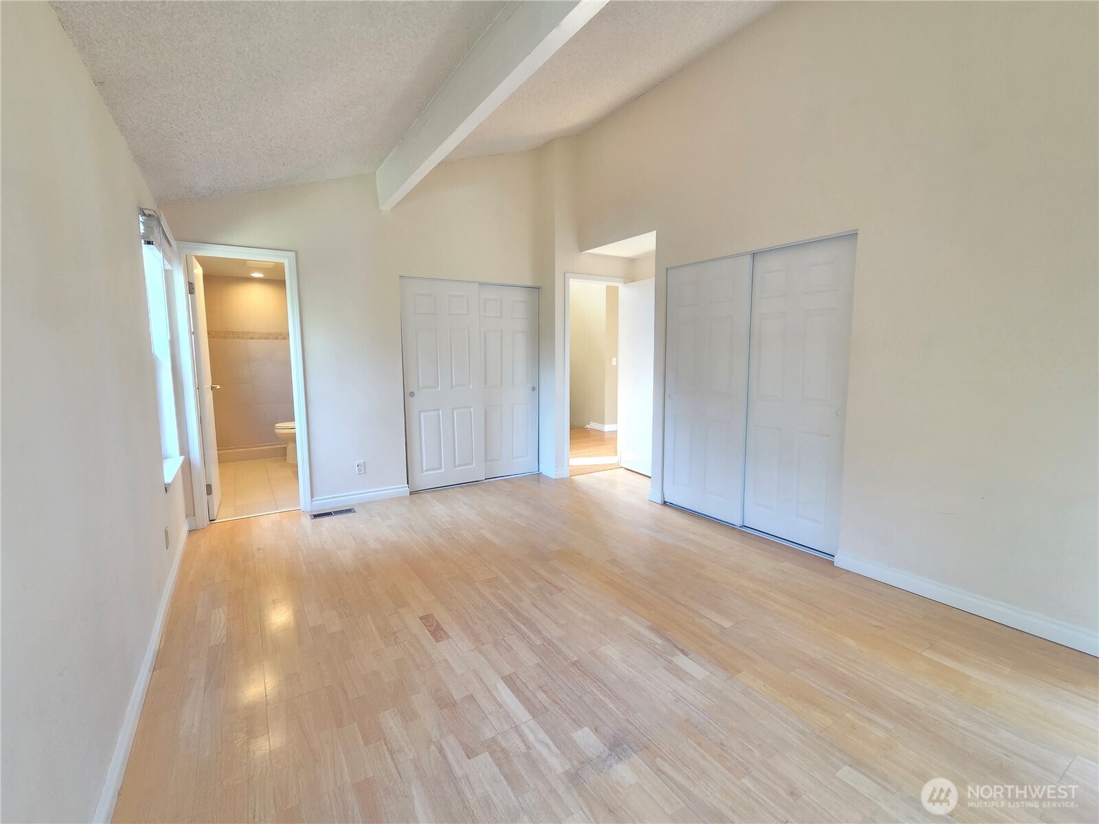 14028 92nd Place Property Photo 15